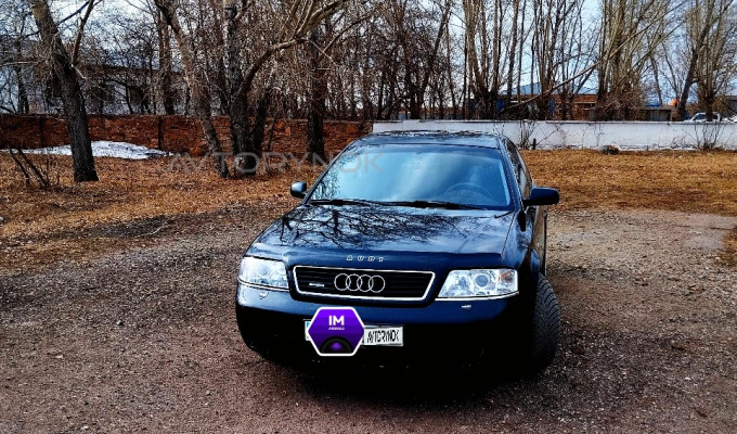 Audi A6 1998 года