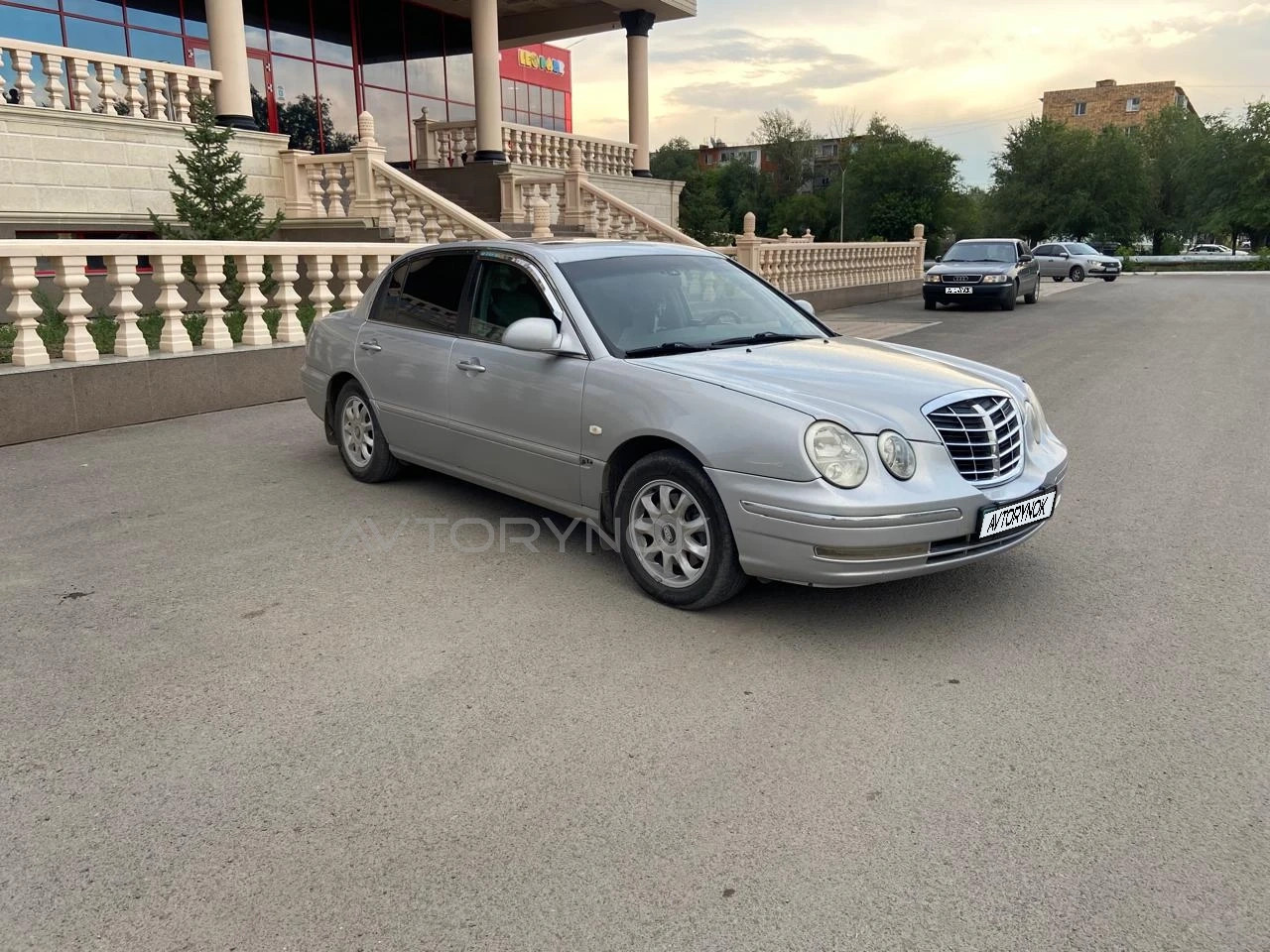 Kia Opirus, 2006