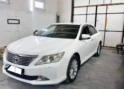 Toyota Camry 2012 года