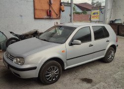 Volkswagen Golf 1998 года