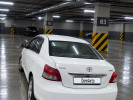Toyota Yaris 2008 года