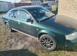 Audi A6 1998 года