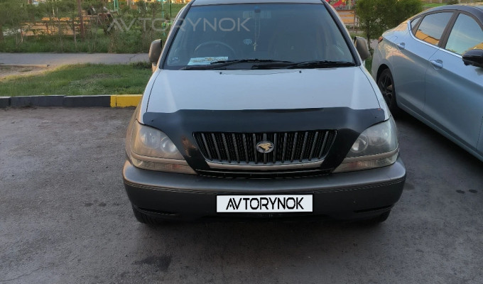 Toyota Harrier 1998 года