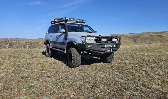 Toyota Land Cruiser 2002 года
