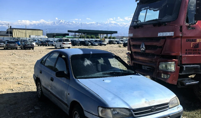 Toyota Carina E 1995 года