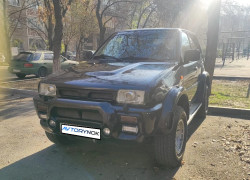Nissan Terrano 1994 года