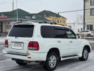 Lexus LX 2000 года