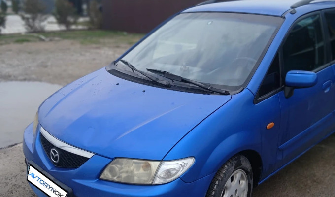 Mazda Premacy 2001 года