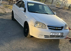 Chevrolet Lacetti 2008 года