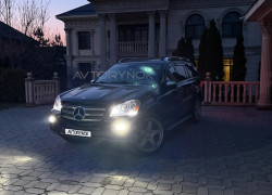 Mercedes-Benz GL-Класс 2010 года