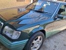 Mercedes-Benz E-Класс 1993 года
