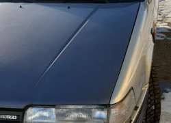 Mazda 626 1988 года