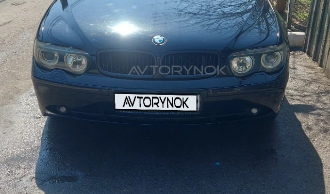 BMW 7 серия 2003 года