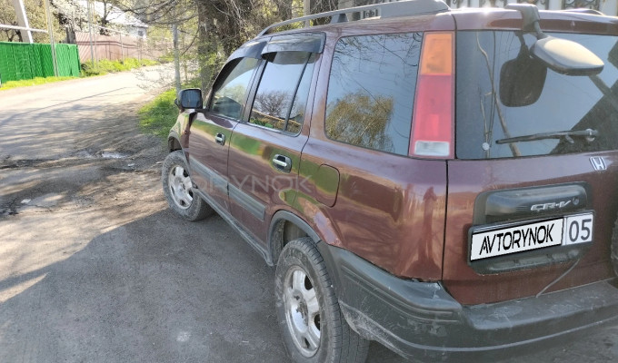 Honda CR-V 1996 года
