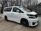 Toyota Vellfire 2011 года
