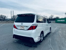 Toyota Vellfire 2011 года