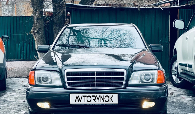 Mercedes-Benz C-Класс 1993 года