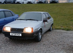 ВАЗ (Lada) 21099 2000 года