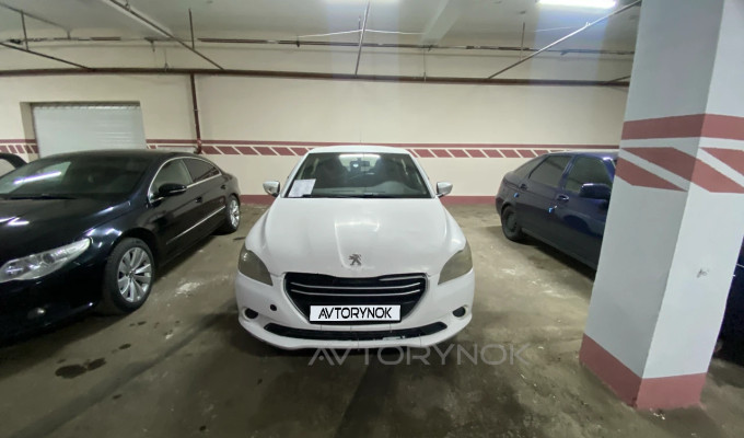 Peugeot 301 2013 года
