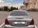 Mercedes-Benz E-Класс 2004 года