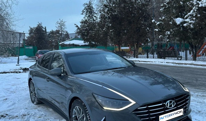 Hyundai Sonata 2020 года