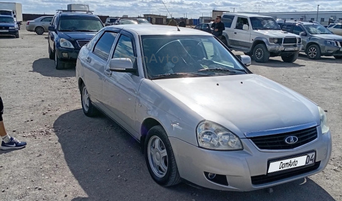 ВАЗ (Lada) Priora 2012 года