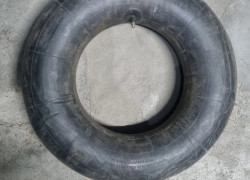 камера R13, бу в исправном состоянии,  продам цена 5000