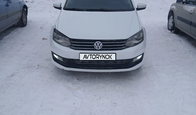 Volkswagen Polo 2015 года