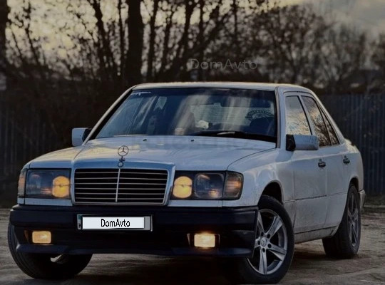 Mercedes-Benz E-Класс 1991 года