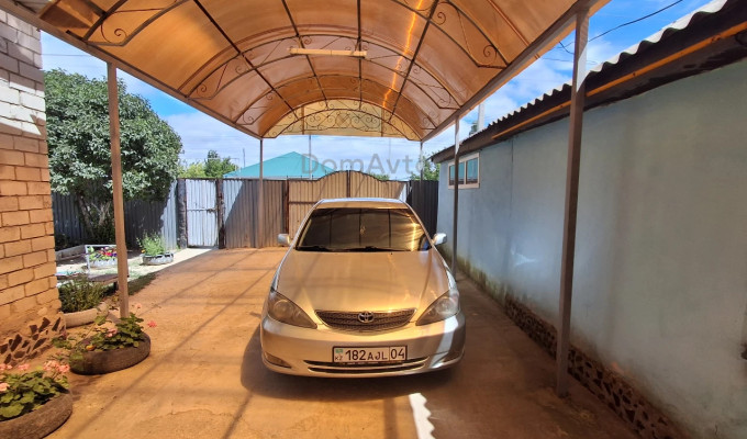 Toyota Camry 2004 года
