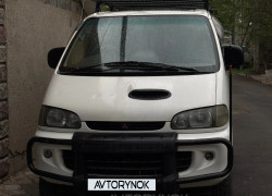 Mitsubishi Delica 1995 года
