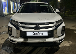 Mitsubishi ASX 2023 года
