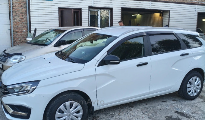 ВАЗ (Lada) Vesta SW 2024 года