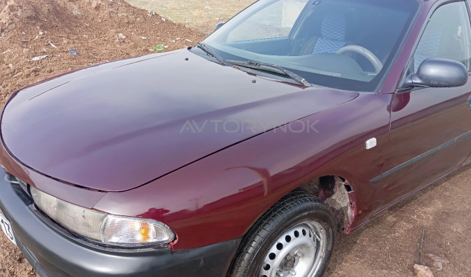 Mitsubishi Galant 1995 года