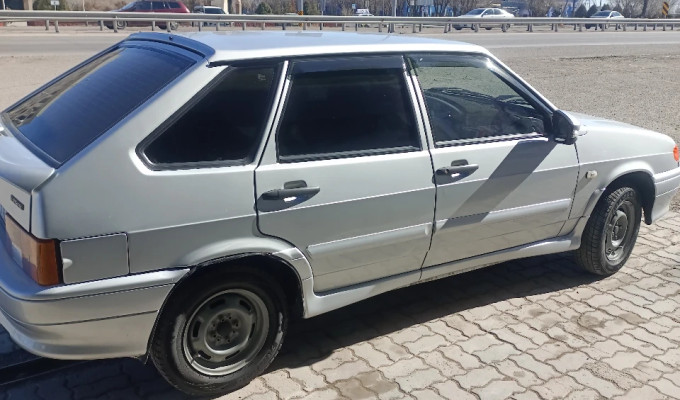 ВАЗ (Lada) 2114 2013 года