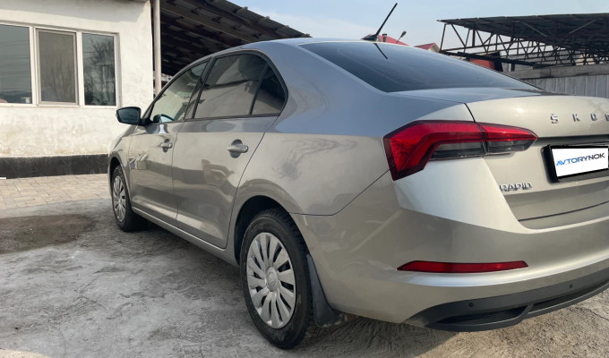 Skoda Rapid 2020 года