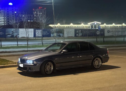 BMW 5 серия 2001 года
