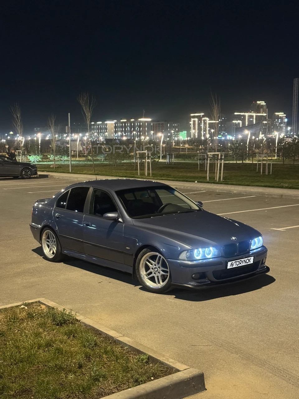 BMW 5 Series, 2001