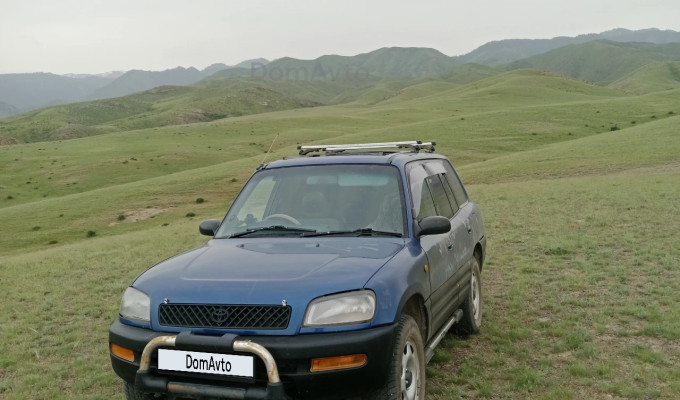 Toyota RAV4 1995 года
