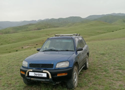 Toyota RAV4 1995 года