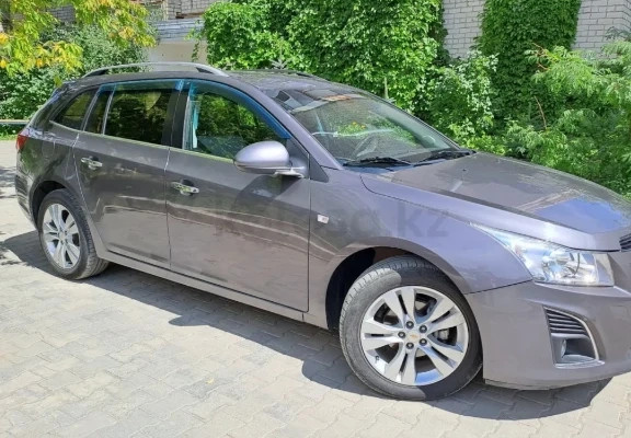 Chevrolet Cruze 2013 года
