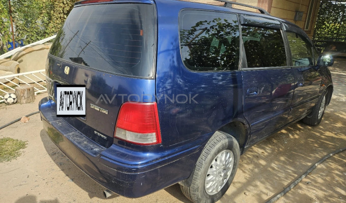 Honda Shuttle 1998 года