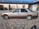 Mercedes-Benz E-Класс 1993 года