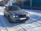 Mercedes-Benz E-Класс 2002 года