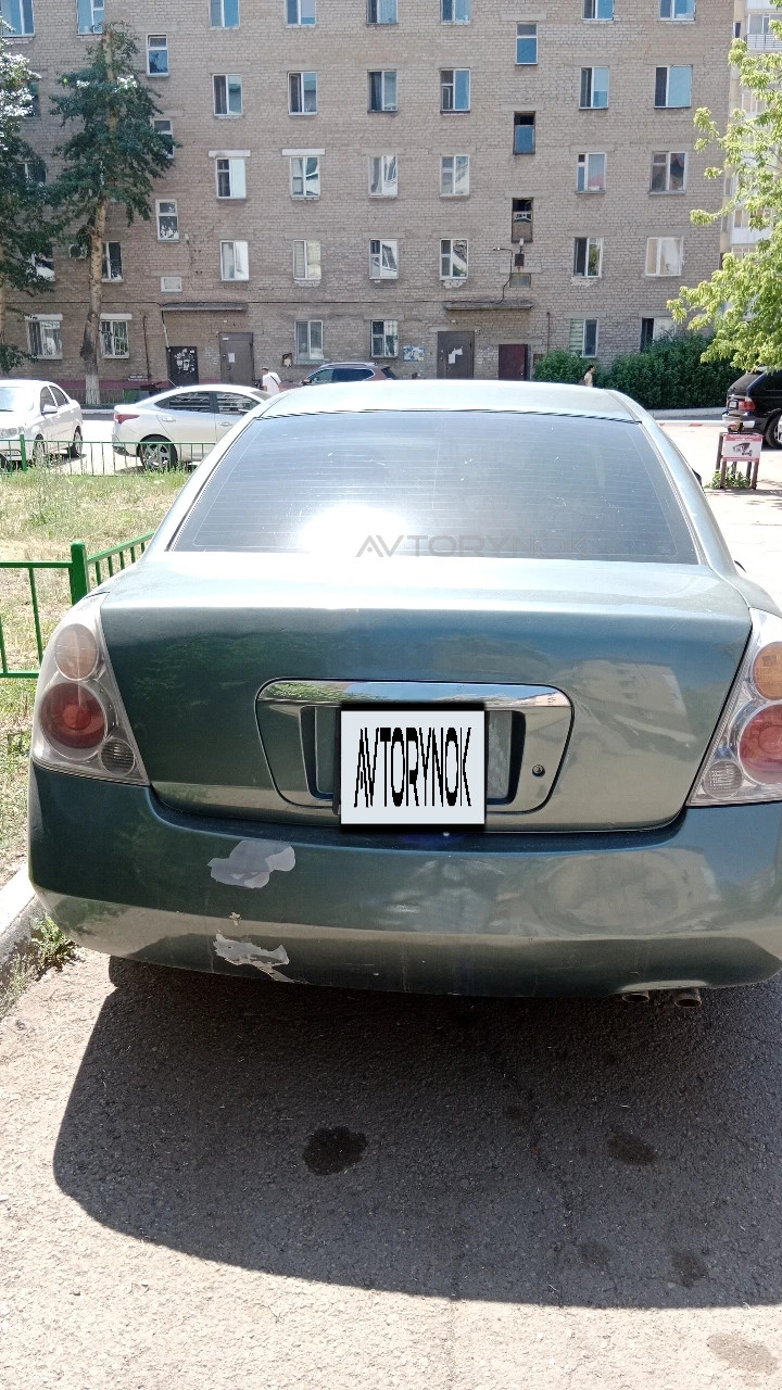 Nissan Altima, 2005