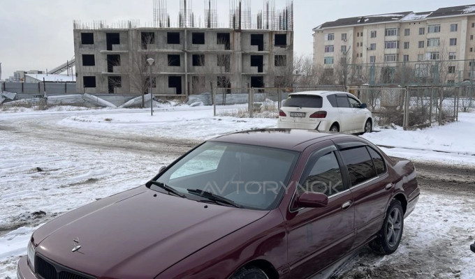 Nissan Maxima 1995 года