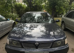 Nissan Maxima 2000 года
