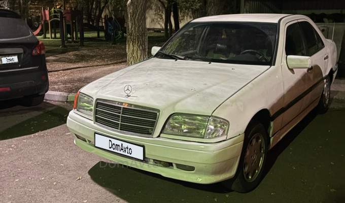 Mercedes-Benz C-Класс 1994 года