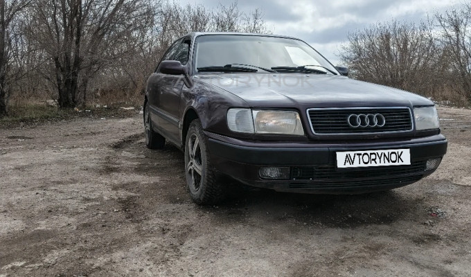 Audi 100 1992 года