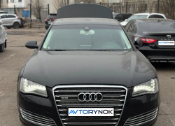 Audi A8 2011 года